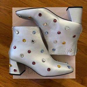 NIB- Urban Outfitters Crosswalk Metallic Silver Booties Boots With Gemstones- 7